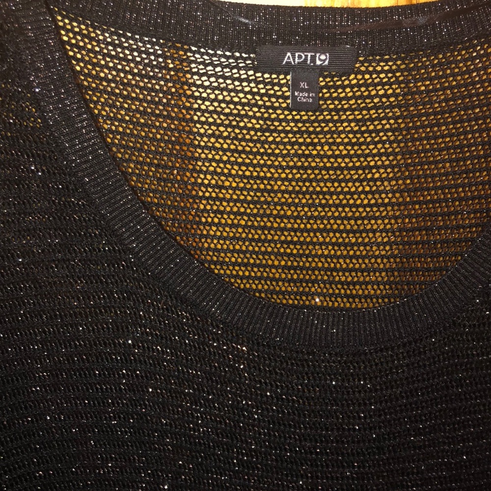 Sweater - Picture 2 of 4